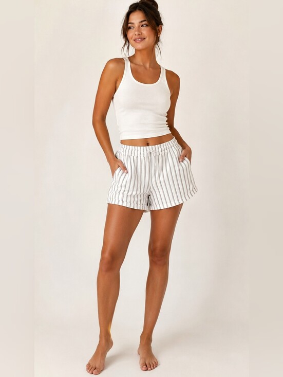 Old Navy Pants - 🔥Old Navy White Shorts with Thin Gray Stripes